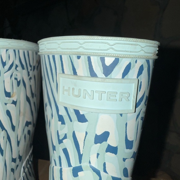 Hunter Blue Zebra Pattern Boots - Picture 2 of 6